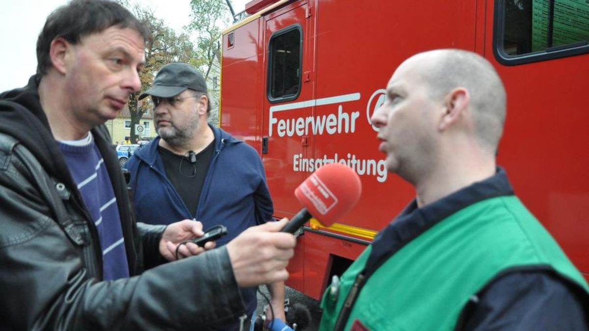 Im Gewerbegebiet Habinghorst hat es einen Großeinsatz der Feuerwehr gegeben: Die Halle eines Betriebs für Tankanlagen stand in Flammen.