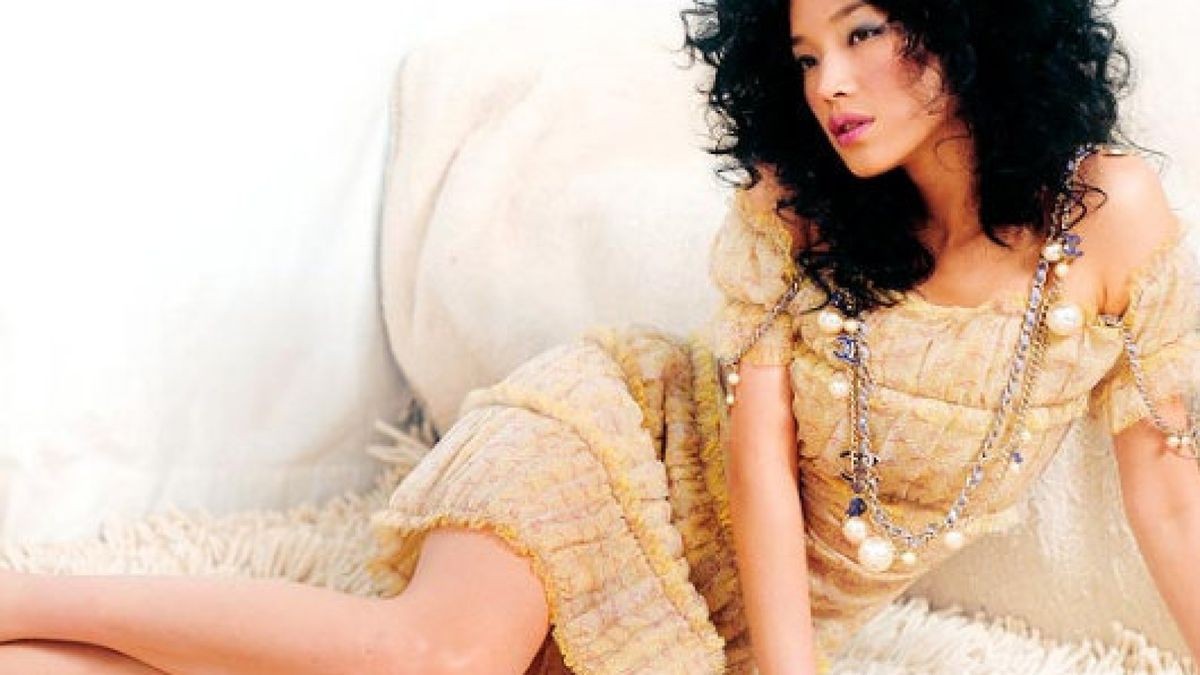 Rus tilida ona bilan jinsiy aloqa va sikish video Bezovta qilingan lesbiyanlar onlayn rus