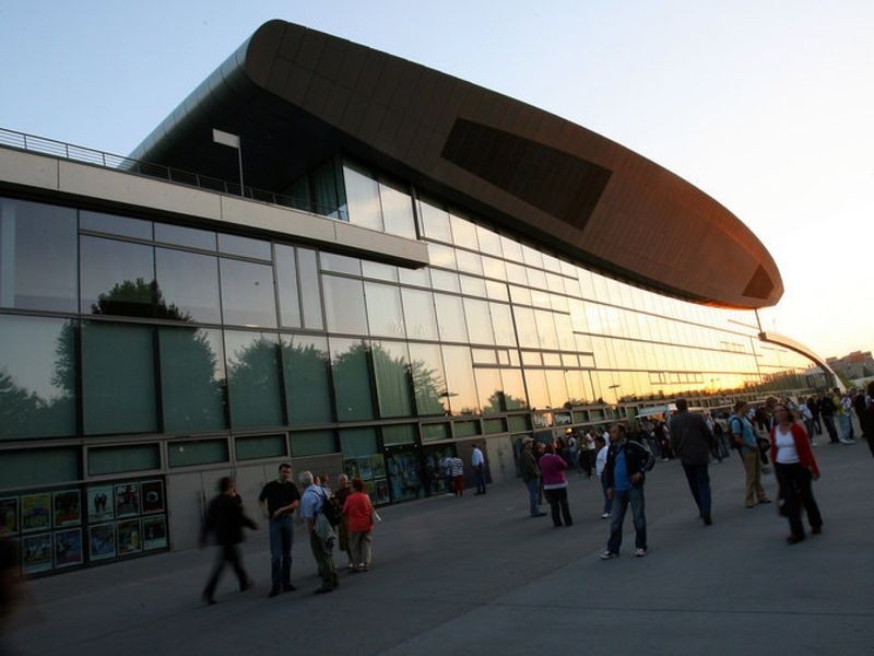 Günstige Hotels Berlin Nähe Max Schmeling Halle Max-Schmeling-Halle: Saalplan, Parken, beste Plätze, Hotels, Konzerte