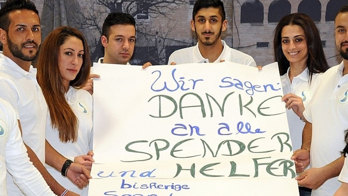 Смотреть онлайн ер адам секс машинасын сынап жатыр Порноның барлық түрлері