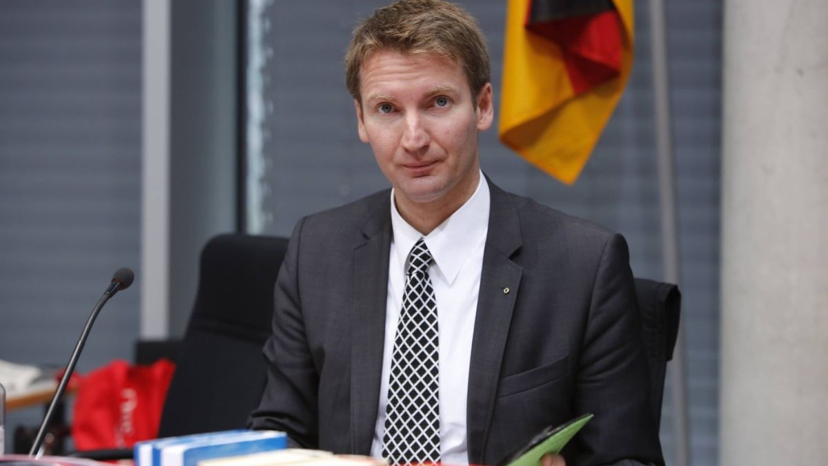 Berlin den 05 06 2014 Öffentliche Sitzung des 1 Untersuchungsausschusses NSA Foto Prof Dr Patr