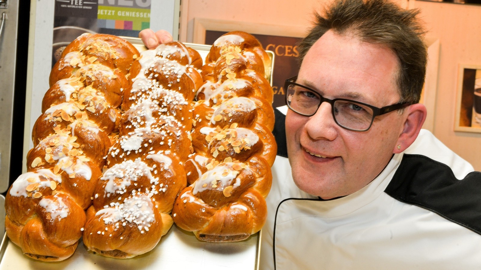 Auf den Ostertisch kommt immer häufiger ein Hefezopf