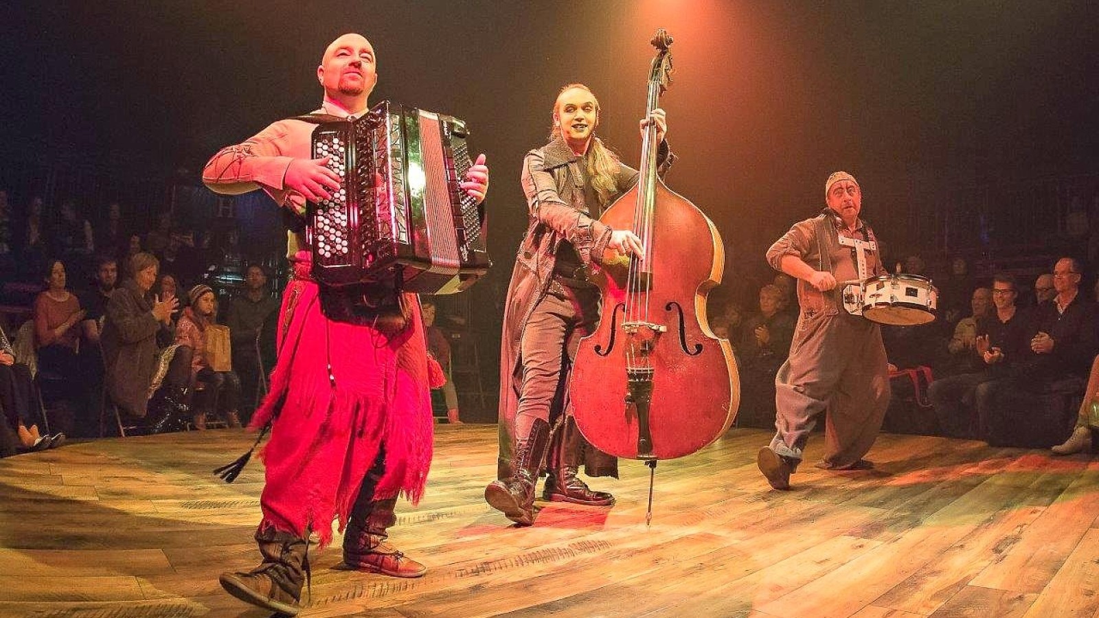 150 mal 2 Freikarten für Cirque Bouffon in Gelsenkirchen