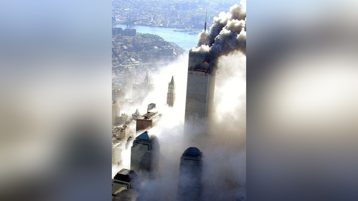 Geheime Luftbilder von 9/11 veröffentlicht, حجم الصورة 1200x675