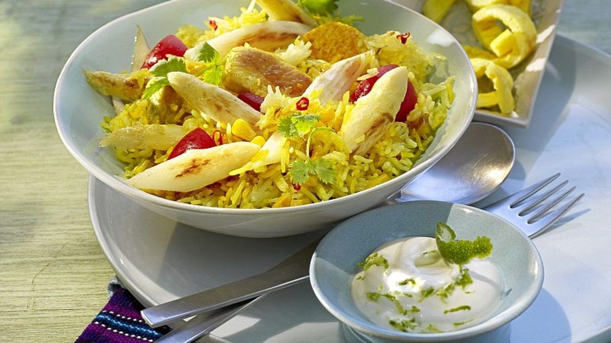 Gebratener Reis mit Spargel