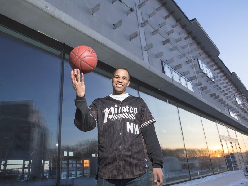 Die zwei Karrieren des Marvin Willoughby