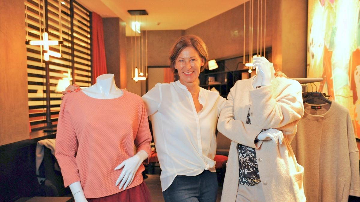 Eva Lutz freut sich auf den knielangen Rock