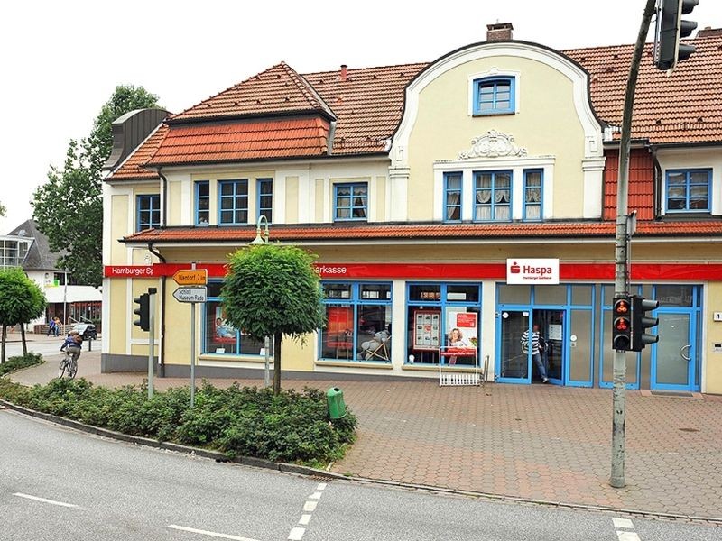 Haspa lädt ein Seit 25 Jahren Filiale in Reinbek