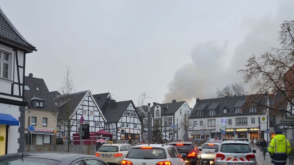 Schwarzer Freitag in Herdecke: An der Goethestraße brannte die denkmalgeschützte Villa Renckhoff mit Anbau vollständig aus