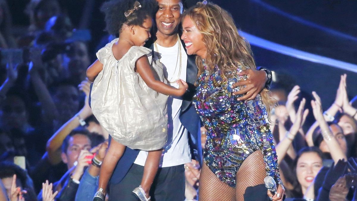 Beyoncé und ihr Mann Jay-Z haben bereits eine gemeinsame Tochter: die kleine Ivy Blue. 