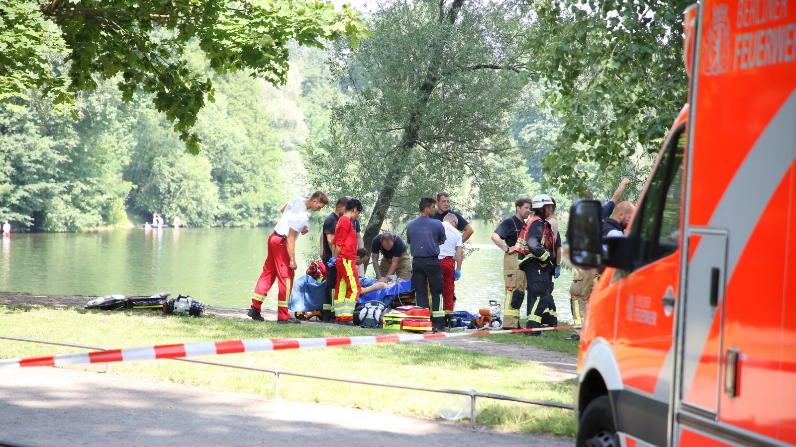 15jähriger Junge ertrinkt im Weißen See
