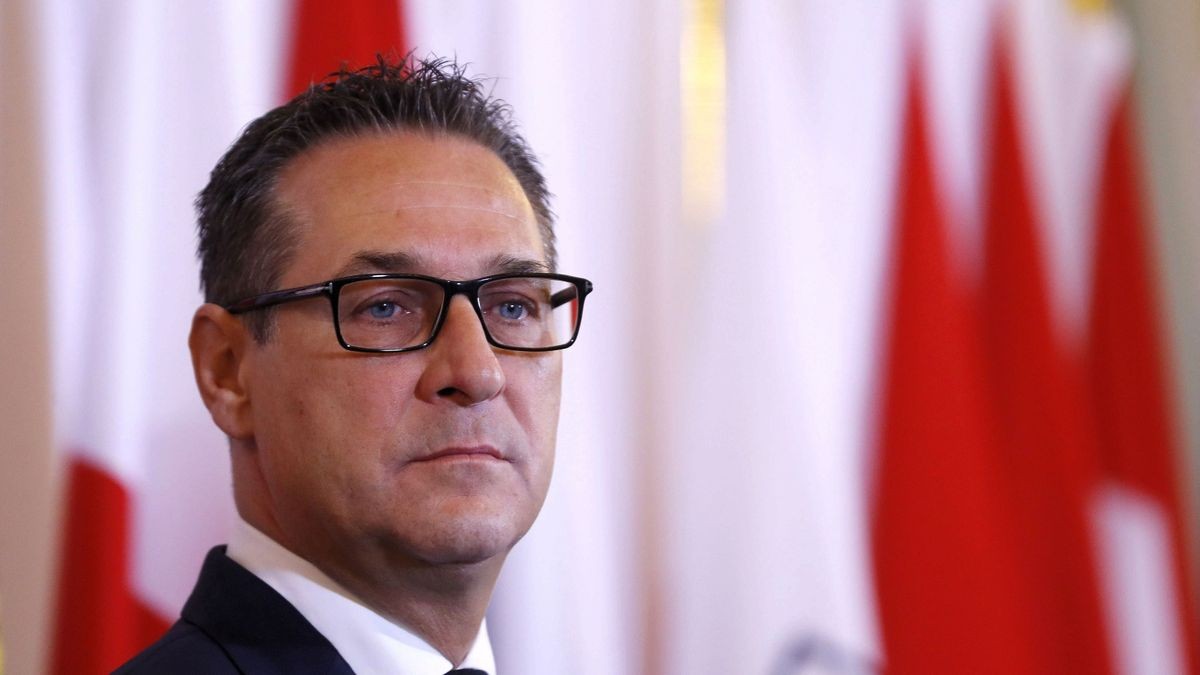 Heinz-Christian Strache, FPÖ-Vorsitzender österreichischer Vize-Kanzler. Kontakte zu Neonazis? Für Sebastian Kurz „Jugendsünden“ seines Koalitionspartners. 