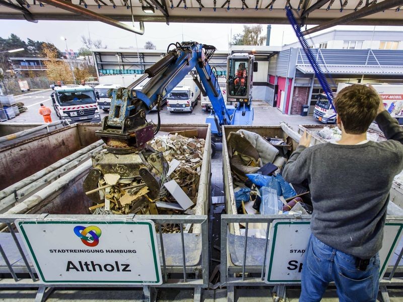Recyclinghöfe verlängern ihre Öffnungszeiten