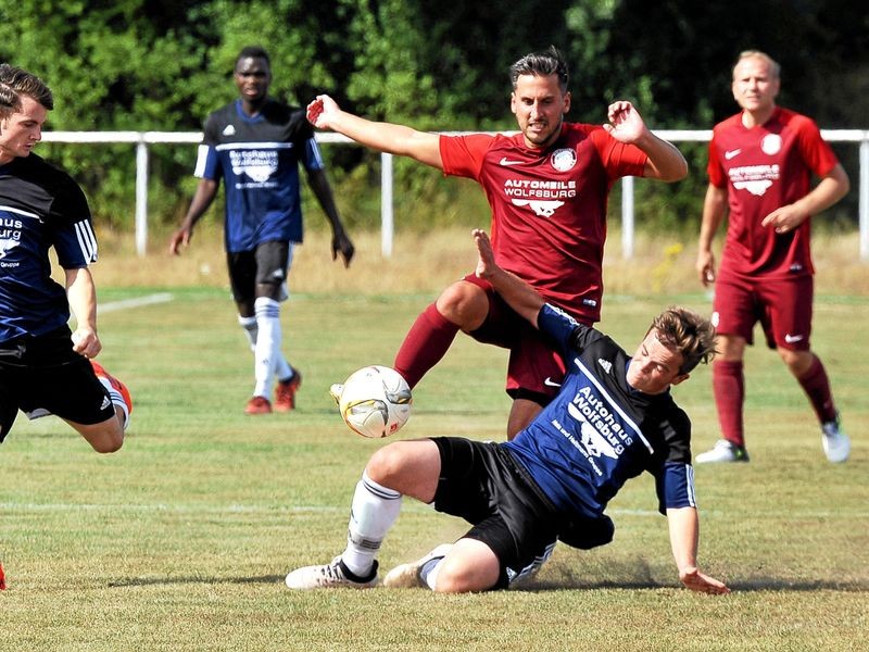 FC Schunter Den ersten Eindruck korrigieren