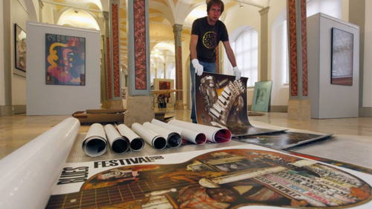 Reise durch 50 Jahre Musikgeschichte: Die wegweisenden Arbeiten von Günther Kieser für die Konzertagentur Lippmann+Rau bestechen durch ihren fesselnden Reichtum. Foto: Sascha Willms