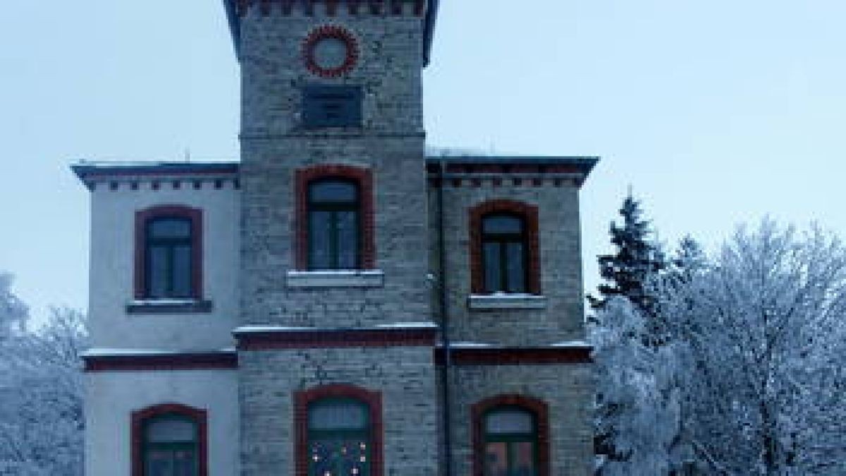 Vorerst schließt das Gasthaus auf dem Großen Hörselberg. Die Diako Westthüringen wird das traditionsreiche Haus voraussichtlich übernehmen. Foto: Christina Reißig