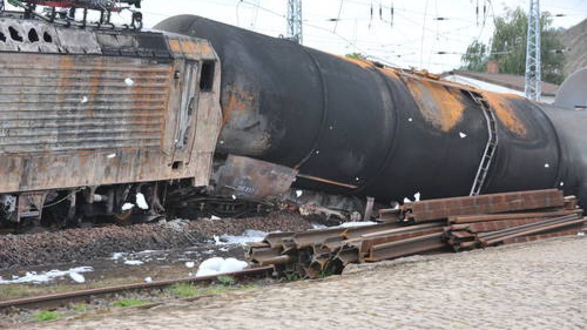 Es besteht noch immer Explosionsgefahr. Foto: Roland Obst 