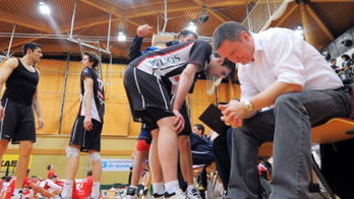 Aus und vorbei. Trotz Klassenerhalt muss Trainer Jörg Schulz seine Mannschaft auflösen. Foto: Sascha Fromm