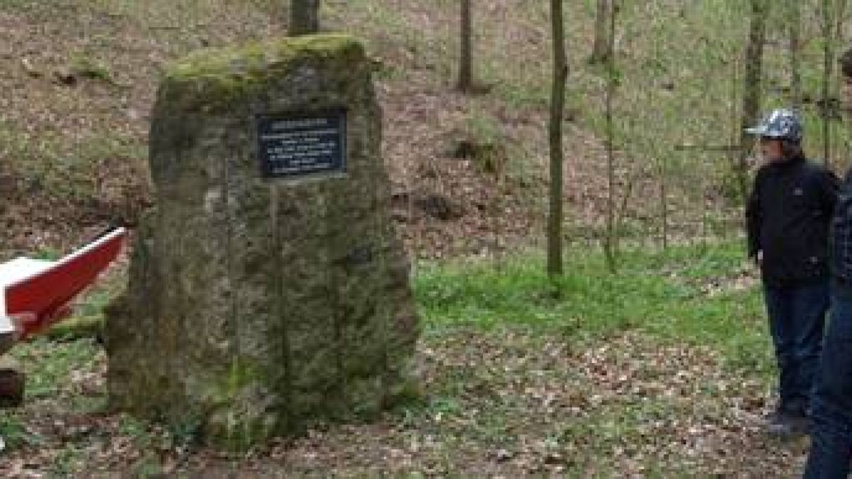Auf Naturwanderung von Nazza bis zum Hexenstein