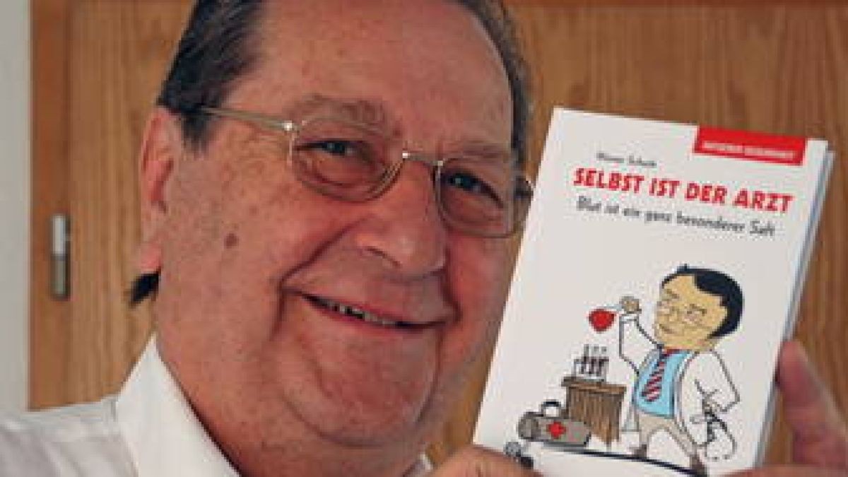 Werner Schunk beschäftigt sich in seinem neuesten Buch humorvoll mit den Lebenssäften. Foto: Claudia Klinger