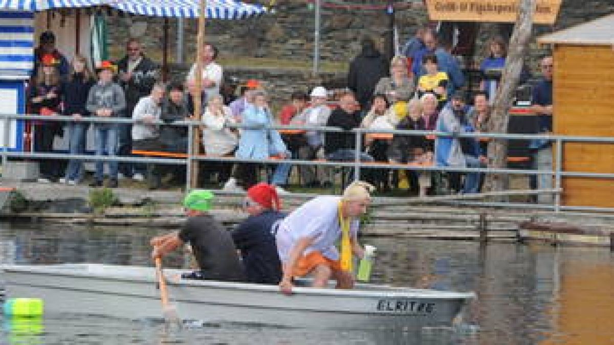 Wetter für Licht und Schatten beim Bad Lobensteiner Fischerfest