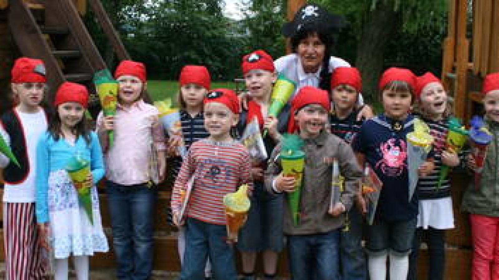 Kindergarten "Gockelhahn" in Leinefelde weiht Spielschiff ein