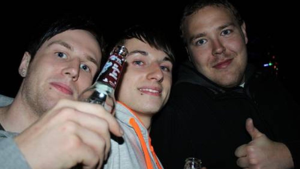 Heiß ging es auf dem Possen bei Sondershausen bei der Mixery Klubraum Tour her. Dafür sorgten die DJ vom Radiosender RTL 89.0 und ihre bezaubernden Tänzerinnen.