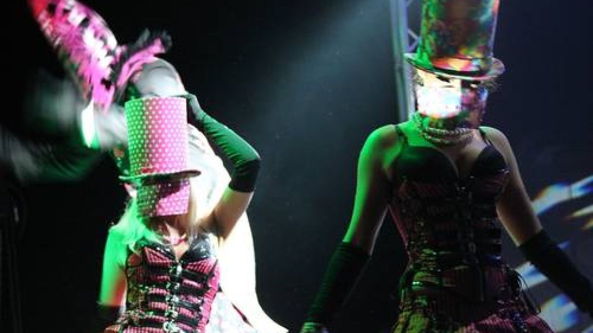 Heiß ging es auf dem Possen bei Sondershausen bei der Mixery Klubraum Tour her. Dafür sorgten die DJ vom Radiosender RTL 89.0 und ihre bezaubernden Tänzerinnen.