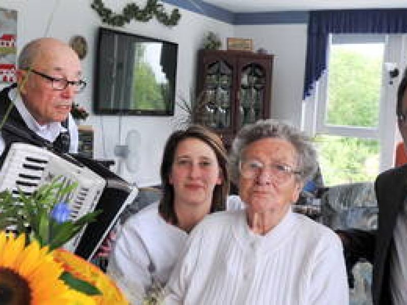 Glückwünsche aus Südafrika zum 101. Geburtstag