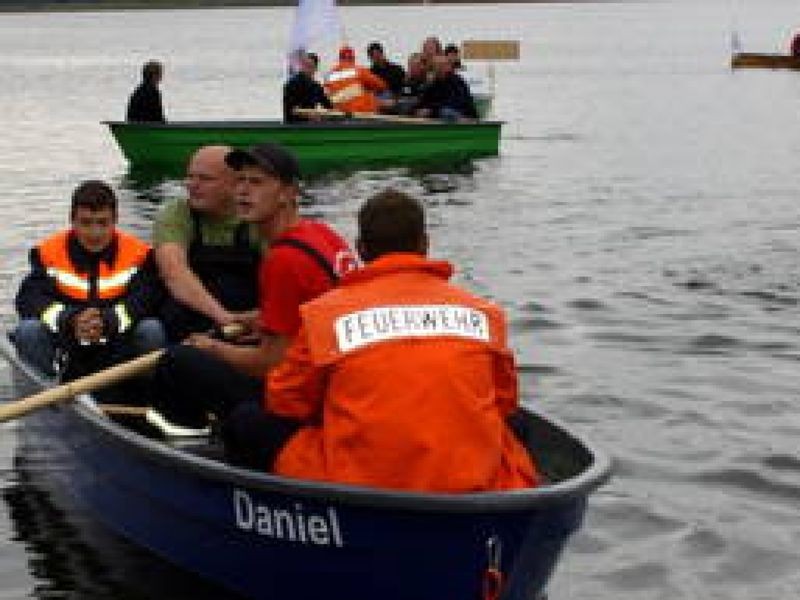 Vorschläge zur Talsperrenordnung: Taucher mit Rettungsbojen ins ...