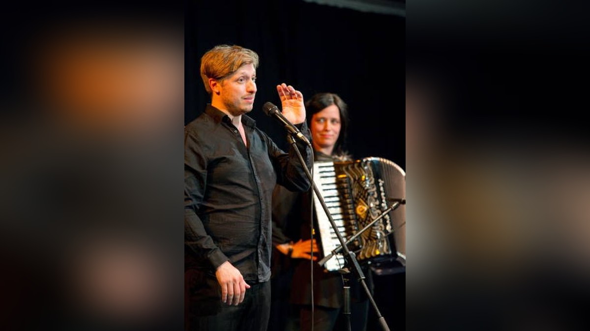 02.08. Im Reithaus gab Schikker wi Lot aus Berlin im Rahmen des Yiddish Summer ein Konzert vor ausverkauften Haus. Foto: Thomas Müller