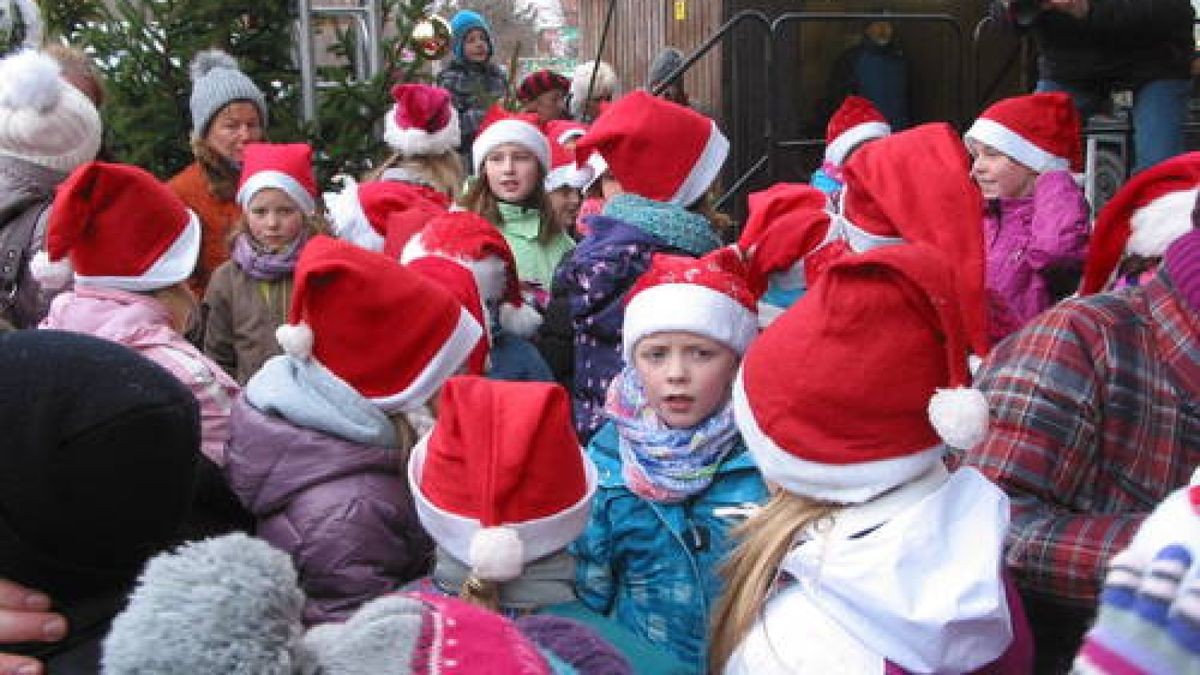 Weihnachtsmarkt in Langewiesen