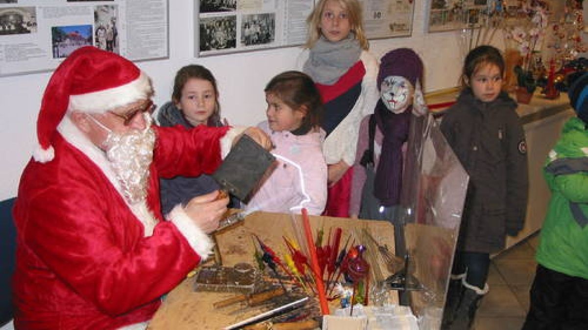 Weihnachtsmarkt in Langewiesen