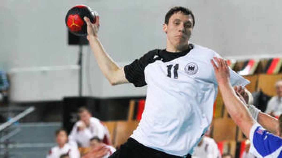 Kevin Sruck mit der Deutschen U18 Handball Nationalmannschaft. Foto: Christoph Keil 