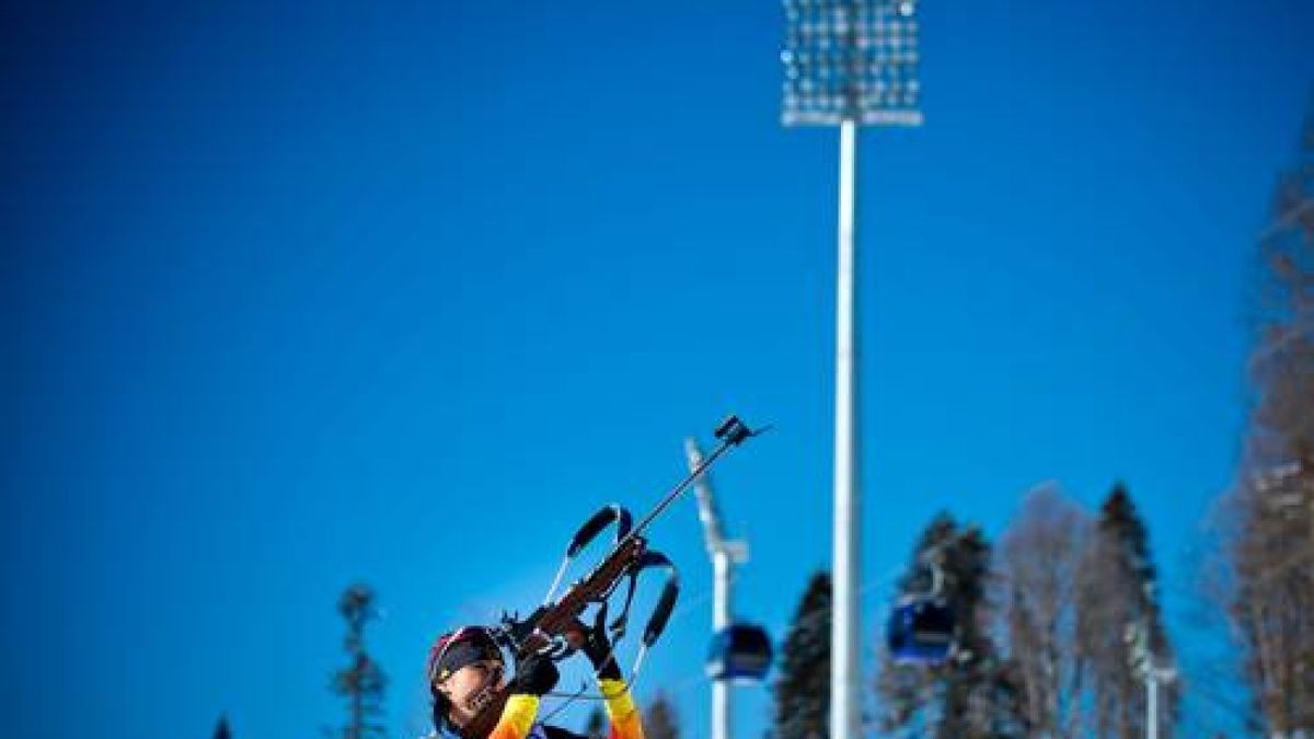 2014: Olympische Winterspiele in Sotschi. Andrea Henkel beim Training im Laura Biathlon Center. Archivfoto: Sascha Fromm