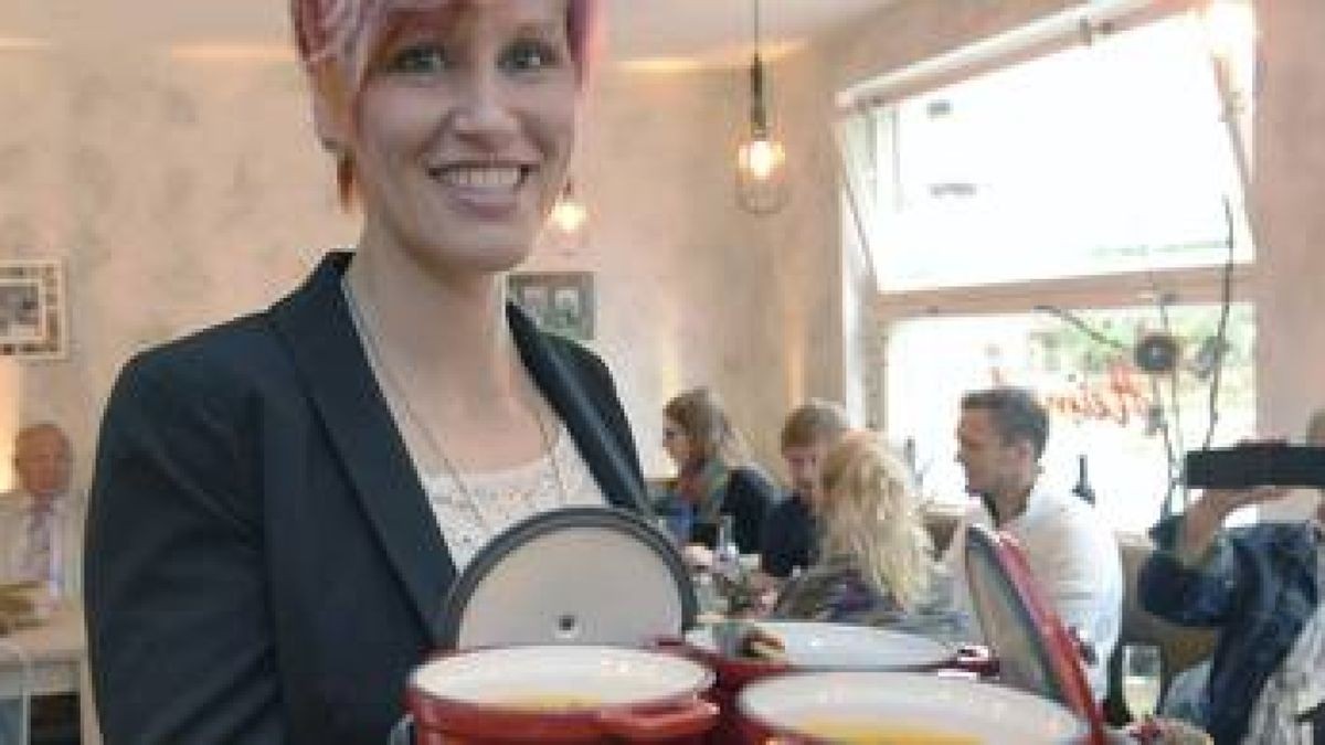 Am Donnerstag eröffnete Kati Wilhelm ihr Café in Steinbach Hallenberg. Foto: Frank Müller
