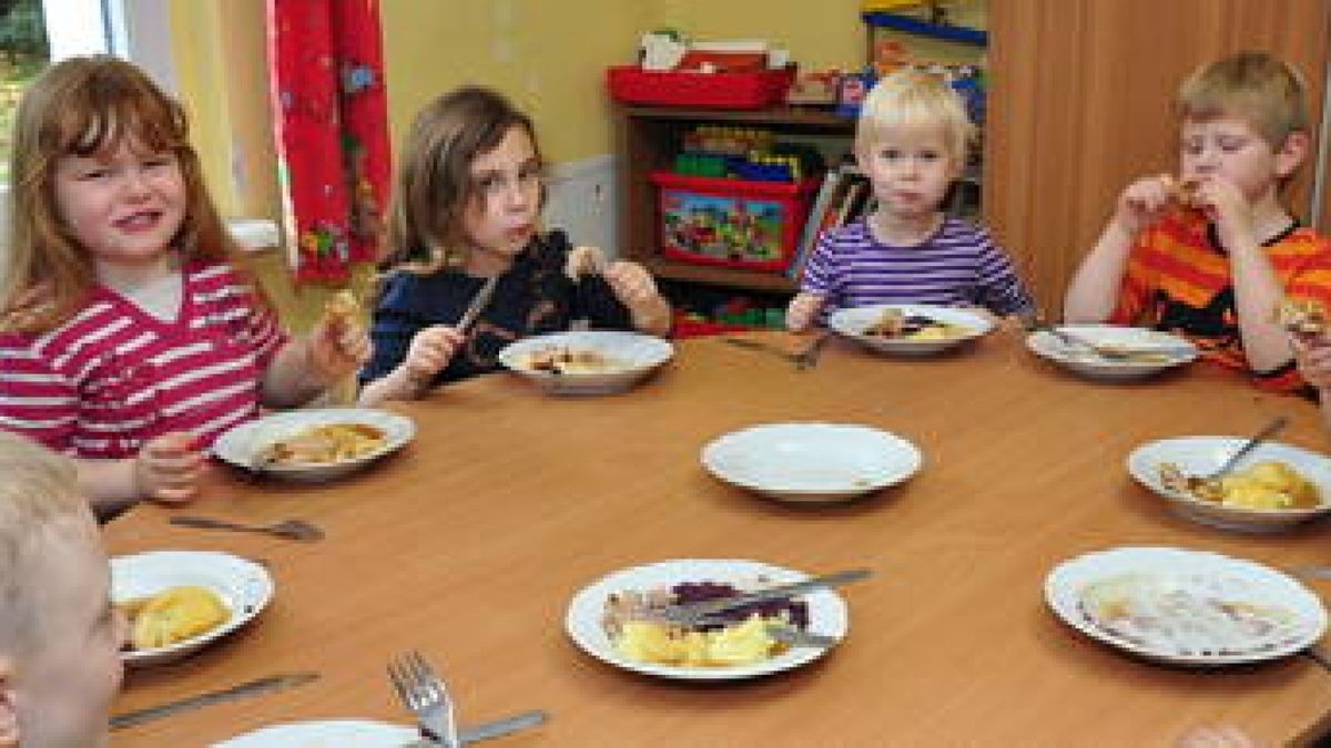 Neuer Glanz für Gruppenraum im Kindergarten Renthendorf