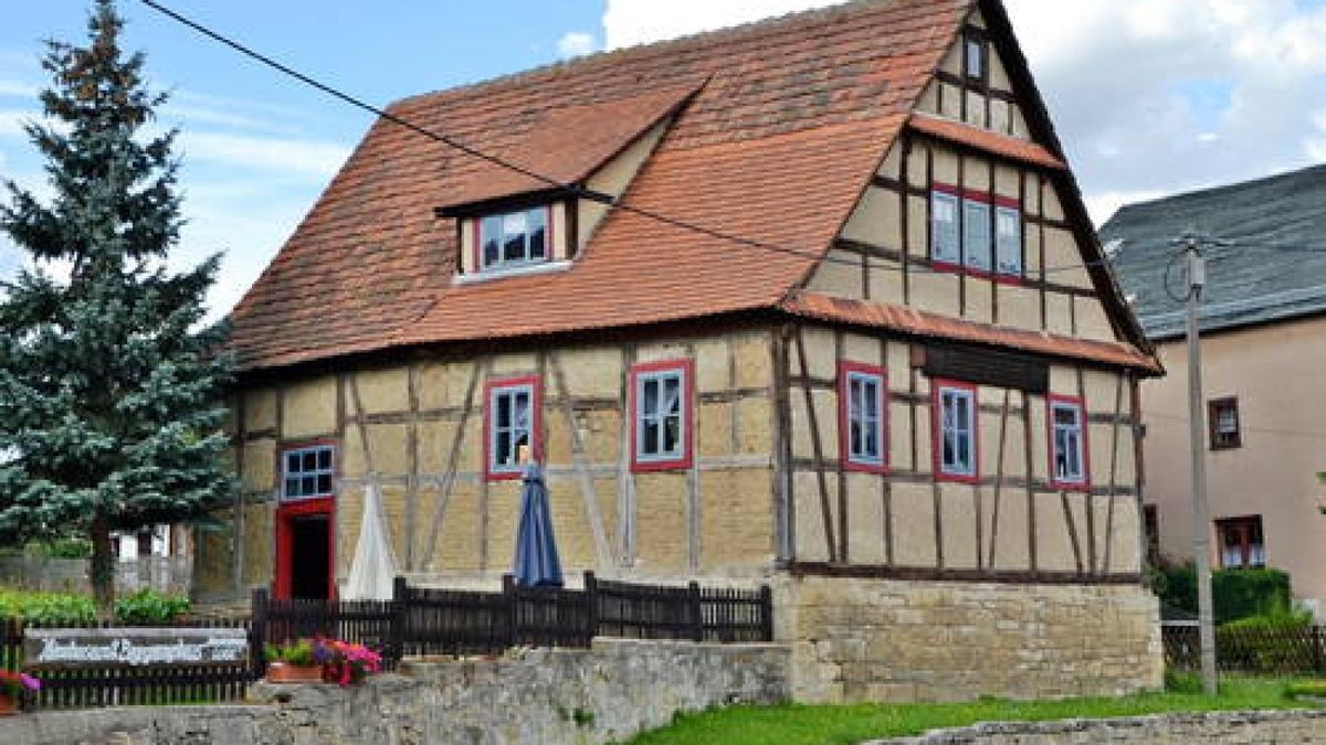 28.09. Altdörnfeld. Als Heimatmuseum mit ungewöhnlichem Schnitt und zahlreichen historischen Zeugnissen ländlichen Lebens präsentiert sich das Stammhaus Luge. Foto: Bernd Rödger