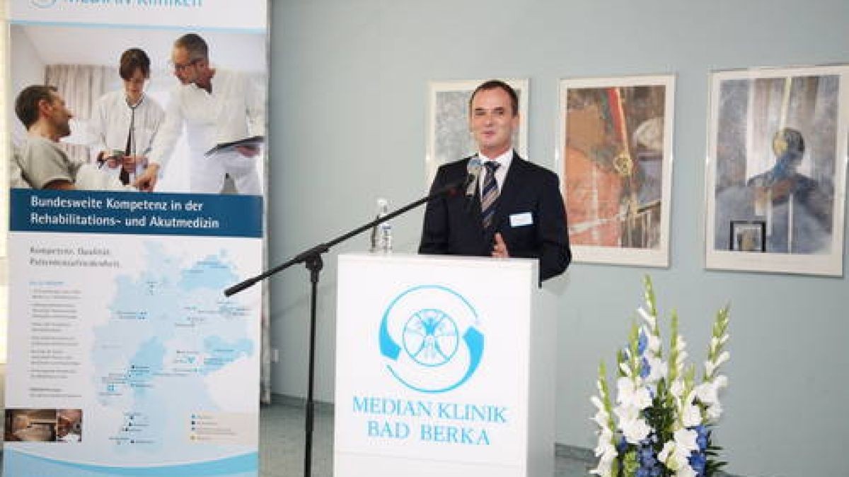 25.09. Bad Berkaer Ilmtal-Klinik feierte ihr 20-jähriges Bestehen. Im Bild: Dennie Halupka (aktueller Klinik-Direktor) / Foto: Stefan Karl 