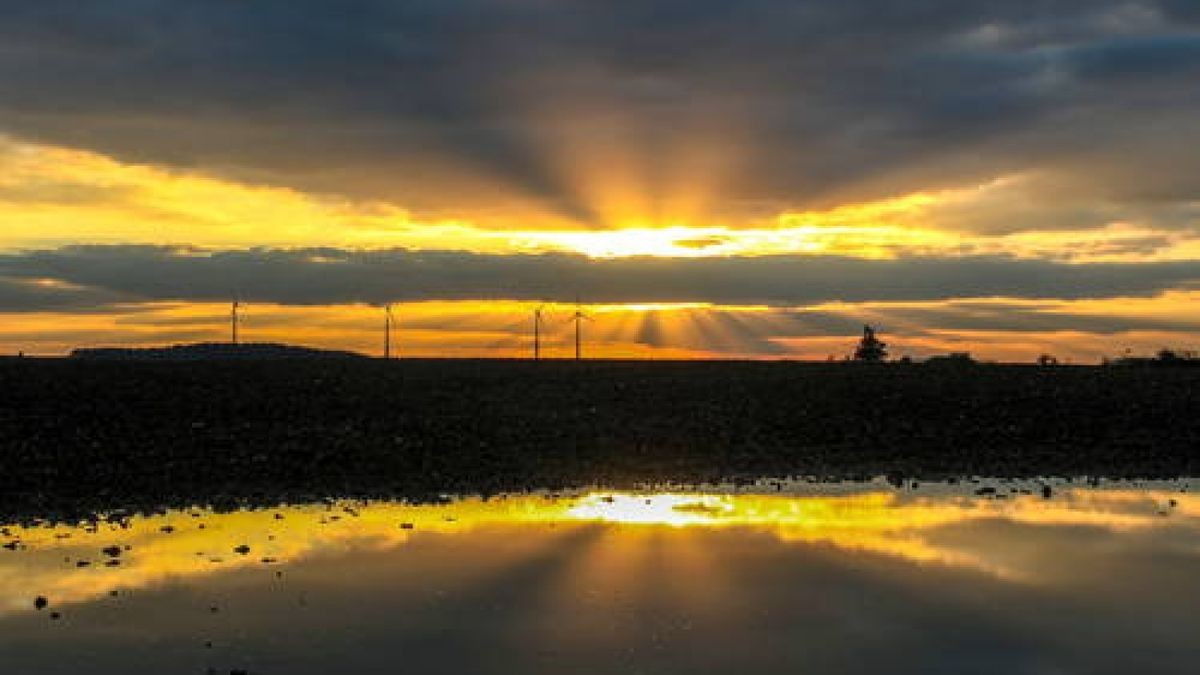 24.09. Herrlich herbstliches Abendpanorama über Rettwitz. Foto: Isabell Daniel 