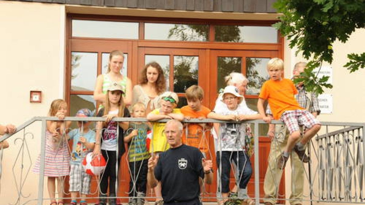 07.09. Kiliansroda. Das Dorf feierte diesmal sein Fest im alten Dorf. Die Feuerwehr und die Kinder standen im Mittelpunkt. Foto: Michael Baar