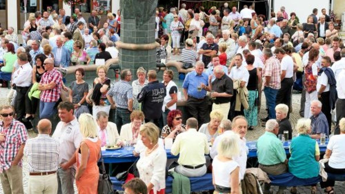 Tausende Besucher beim MDRSommernachtsball in Schmölln