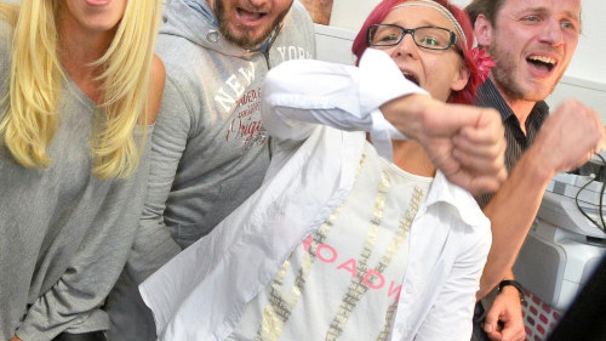 Yoshlar bilan jinsiy aloqa