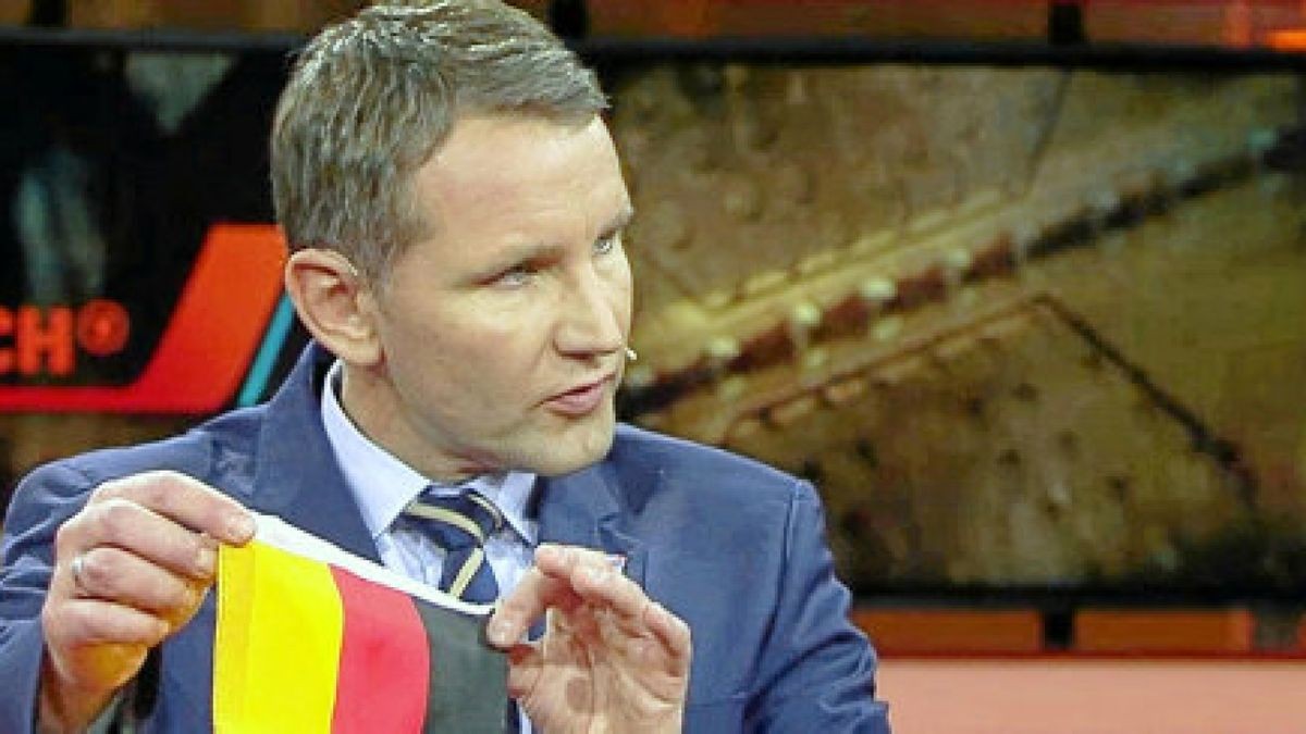 Björn Höcke (AfD) zu Gast am 18.10.2015 bei Günther Jauch in der ARD. Weitere Gäste: Timo Maas (SPD), Anja Rescke (NDR) und Klaus Bouillon (CDU) Foto: dpa