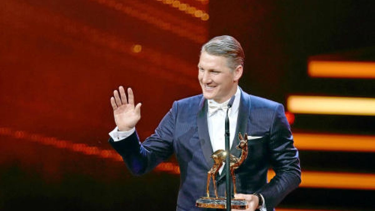 Bastian Schweinsteiger erhält am 17.11.2016 in Berlin den Bambi in der Kategorie 