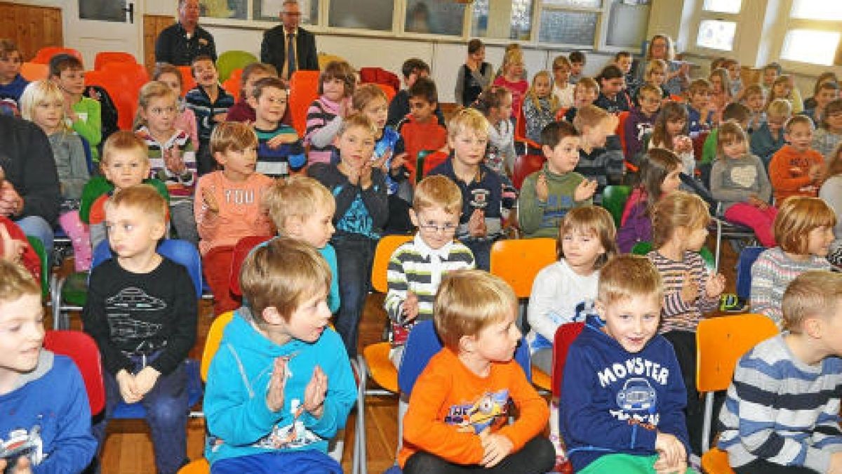 Kleine Forscher von Kindergarten und Grundschule im Haus „Lichtblicke