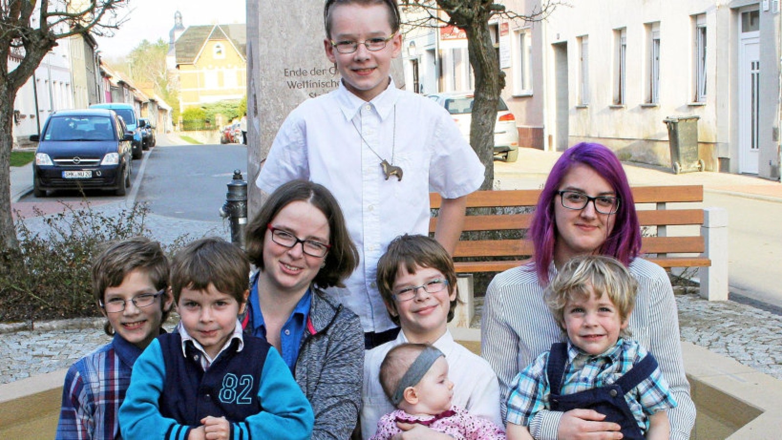 Von Weimar nach Orlamünde Großfamilie mit dem sechsten Kind komplett