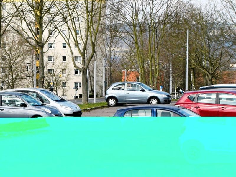 JenaLobeda Container weg Autos parken wieder