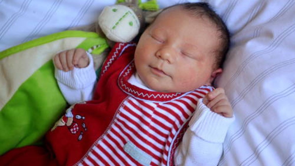 Melina Beckmann Wohnort: Vollenborn Geboren am: 24. August 2016 Uhrzeit: 8.21 Uhr Größe: 54 Zentimeter Gewicht: 3550 Gramm Eltern: Laura und Christian Beckmann Baby der Woche Foto: Eckhard Jüngel