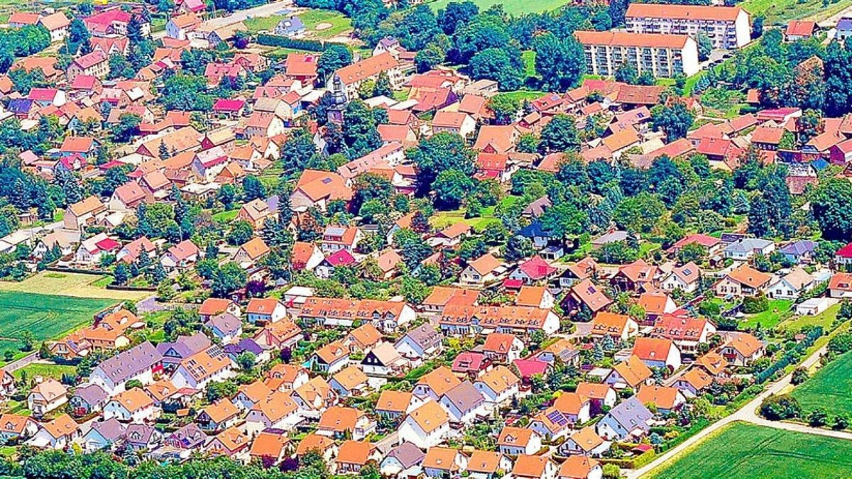 Mönchenholzhausen bleibt weiter im Landkreis Weimarer Land. Archiv-